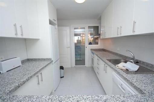 фото отеля Duquesa Village Apartments Manilva