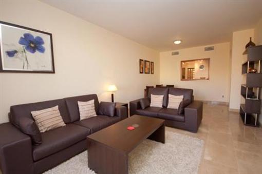 фото отеля Duquesa Village Apartments Manilva