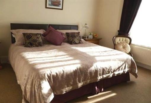фото отеля Villa Marina Guest House Torquay
