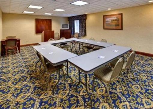 фото отеля Holiday Inn Express Jamestown