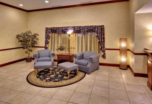 фото отеля Holiday Inn Express Jamestown