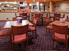 фото отеля Holiday Inn Hotel & Suites St. Cloud