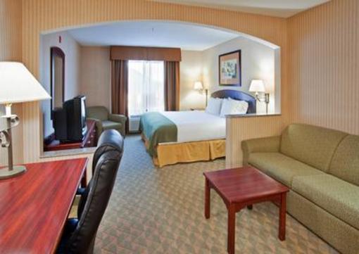 фото отеля Holiday Inn Express Lansing - Leavenworth