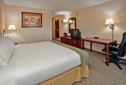фото отеля Holiday Inn Express Lansing - Leavenworth