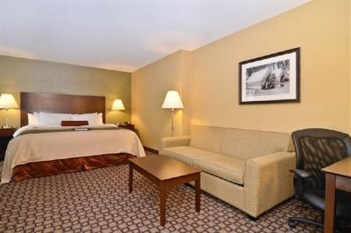 фото отеля Best Western Plus The Inn & Suites at Market Square