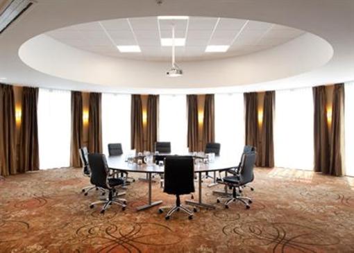 фото отеля Best Western Plus The Inn & Suites at Market Square