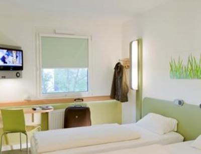 фото отеля Ibis Budget Wiesbaden Nordenstadt