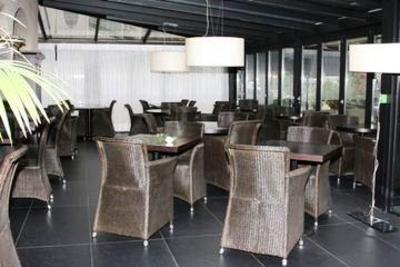 фото отеля Hotel De La Plage Arcachon