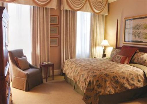 фото отеля Saint James Hotel