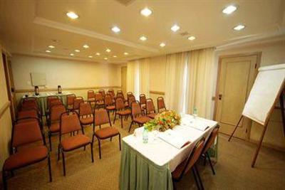 фото отеля Vernon Palace Hotel
