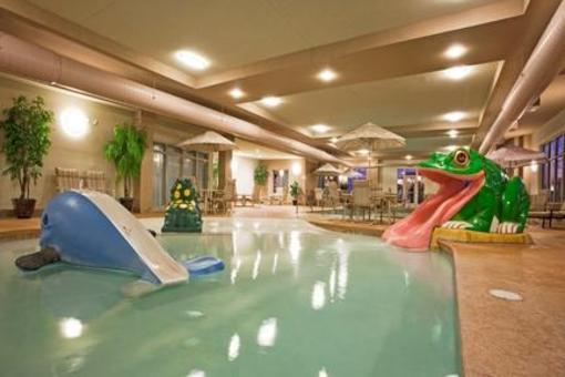 фото отеля Holiday Inn Express Hotel & Suites Wausau