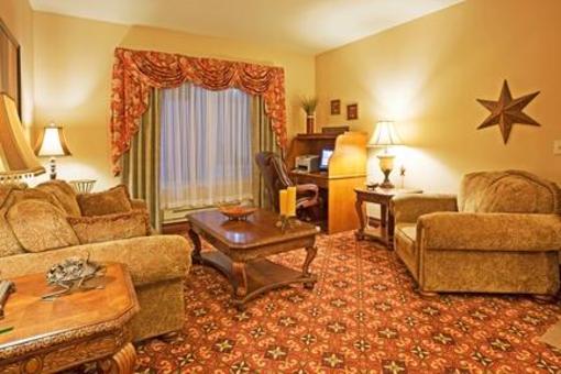 фото отеля Holiday Inn Express Hotel & Suites Wausau