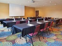 Holiday Inn Express & Suites Columbus East