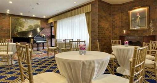 фото отеля Hilton Boston Dedham