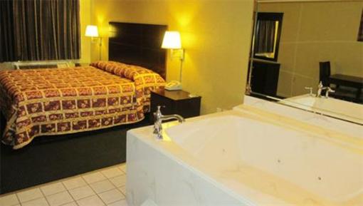 фото отеля Winchester Inn & Suites Humble