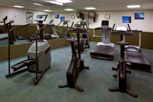 фото отеля Holiday Inn Cleveland -West