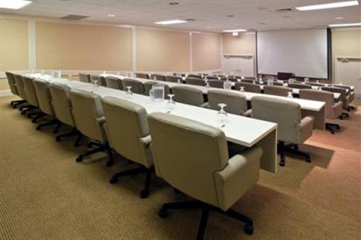 фото отеля Holiday Inn Cleveland -West