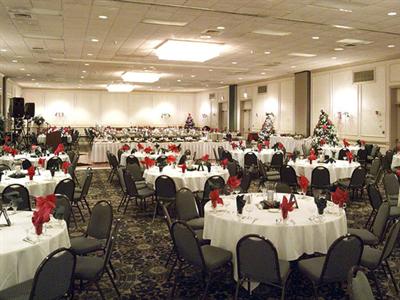фото отеля Holiday Inn Cleveland -West