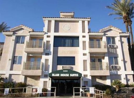 фото отеля Blair House Suites