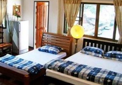 фото отеля Bed And Terrace Guesthouse Chiang Mai