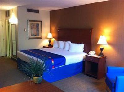 фото отеля Park Inn Houston North Hotel and Conference Center