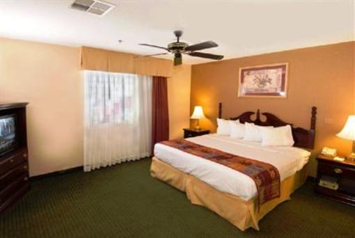 фото отеля Best Western Alamo Suites