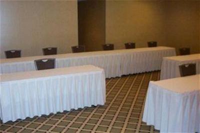 фото отеля Holiday Inn Express Warren