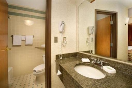 фото отеля Drury Inn & Suites Riverwalk