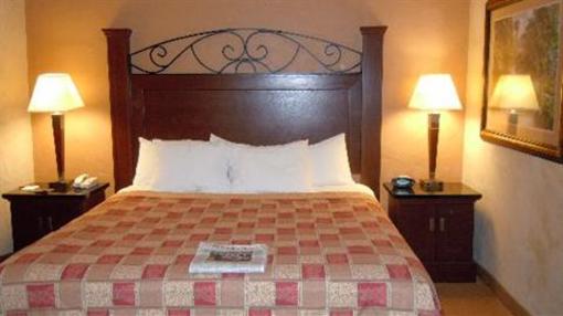 фото отеля Drury Inn & Suites Riverwalk