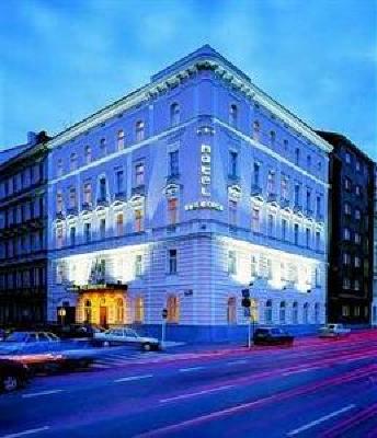 фото отеля Hotel St George Prague