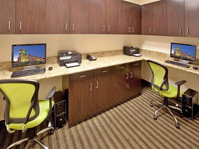 фото отеля La Quinta Inn & Suites Fowler