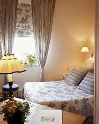 фото отеля Hotel Chateau Tilques