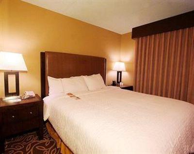 фото отеля Embassy Suites Hotel Pittsburgh - International Airport