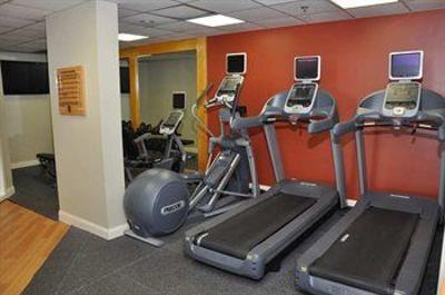 фото отеля Embassy Suites Hotel Pittsburgh - International Airport