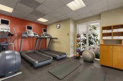 фото отеля Embassy Suites Hotel Pittsburgh - International Airport