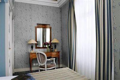 фото отеля Hotel des Grands Hommes