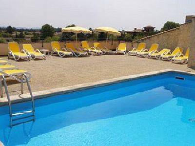 фото отеля Hotel Les Nevons