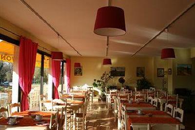 фото отеля Hotel Les Nevons