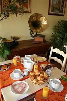 фото отеля Hotel Les Nevons