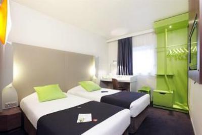 фото отеля Hotel Campanile Mlv Bussy-Saint-Georges