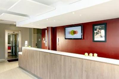 фото отеля Hotel Campanile Mlv Bussy-Saint-Georges