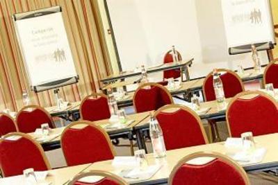 фото отеля Hotel Campanile Mlv Bussy-Saint-Georges