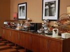 фото отеля Hampton Inn Boston - Logan Airport