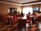 фото отеля Hampton Inn Boston - Logan Airport