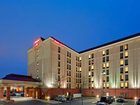 фото отеля Hampton Inn Boston - Logan Airport