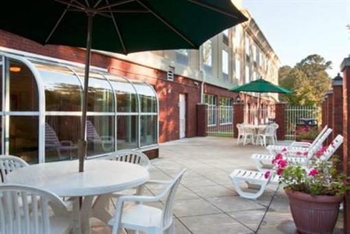 фото отеля Holiday Inn Express Hotel & Suites Emporia (Virginia)