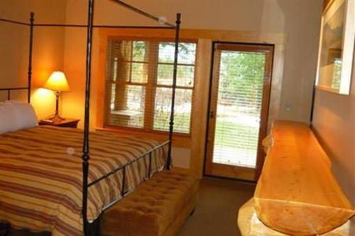 фото отеля Freestone Inn