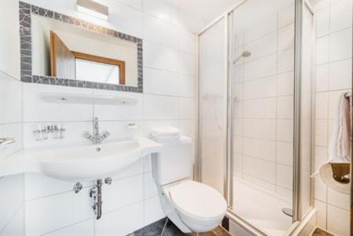 фото отеля Lün Hotel