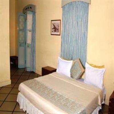 фото отеля Hotel Du Parc Pondicherry
