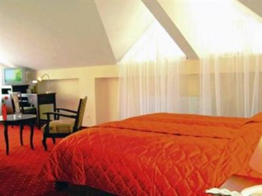 фото отеля Hotel Floris  Cheia